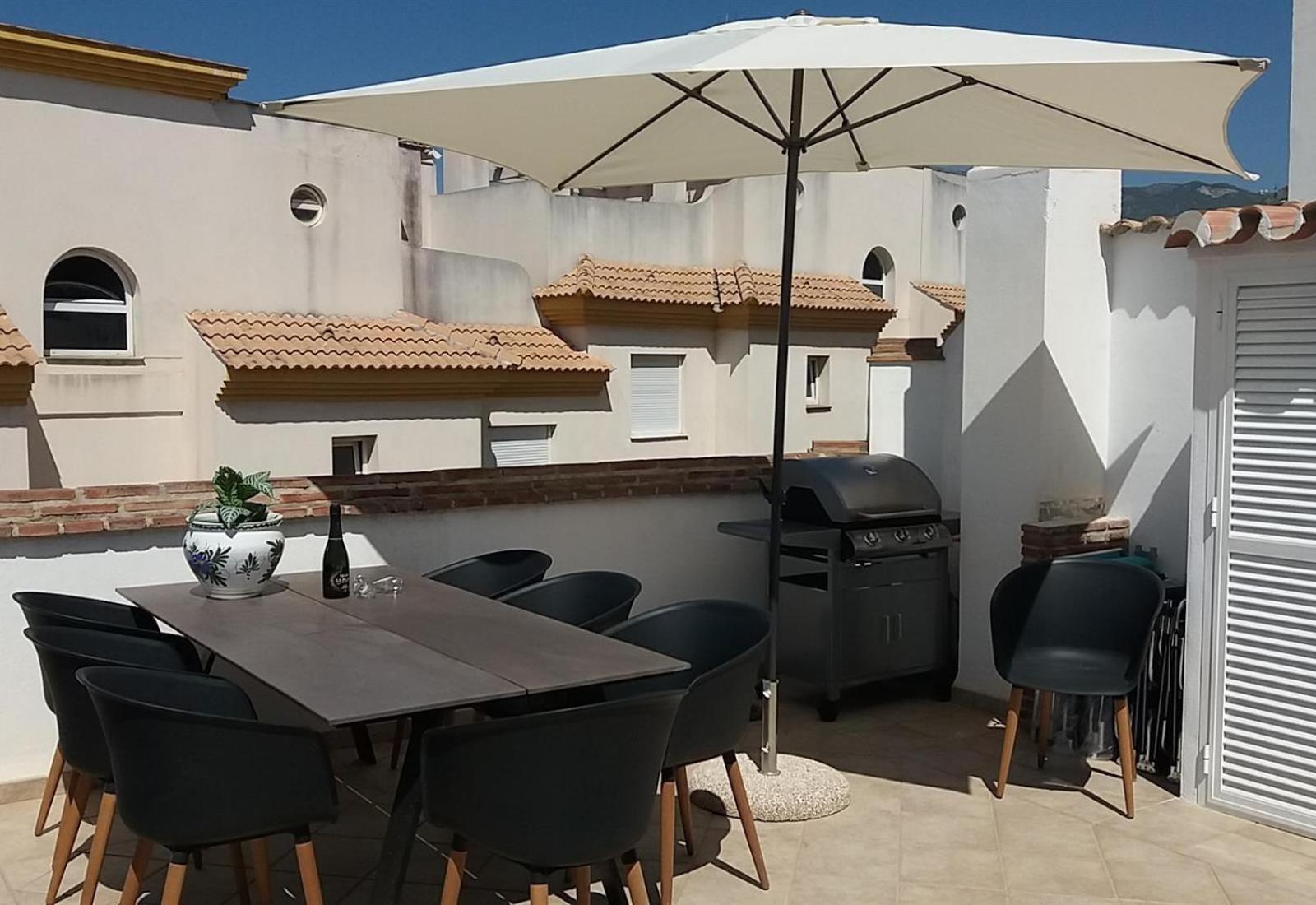 Great Townhouse 400m From The Benalmadena